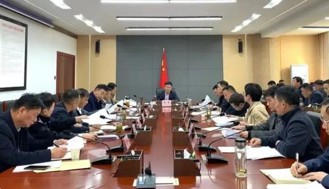 水路兩棲車(chē)、玻璃鋼沖鋒舟、充氣橡皮艇、救生浮船、氣墊船