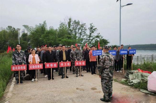 筑牢“安全堤”！常德桃花源開展防汛、地災(zāi)防治緊急避險聯(lián)合演練