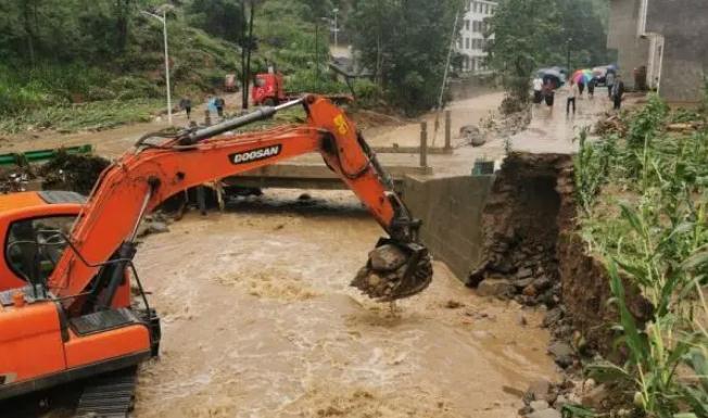新一輪暴雨來襲，多地加強(qiáng)防汛搶險(xiǎn)救災(zāi)